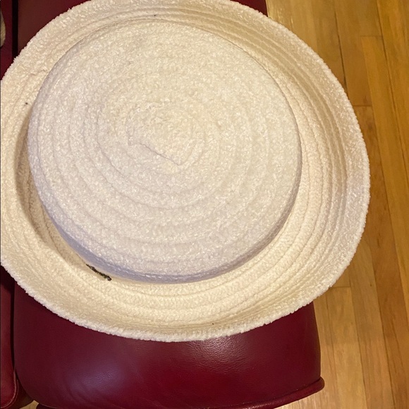 Betmar Women's Hat - Picture 3 of 4